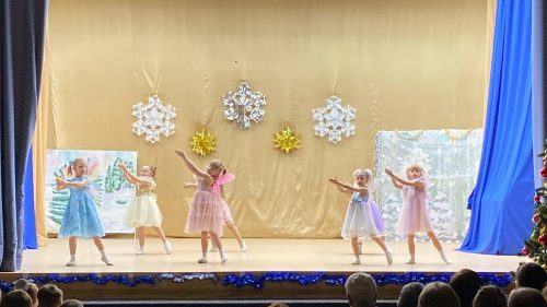 1 группа, танец "Феечки"