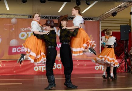 Отрада-зажигает-звезды-Кантри1